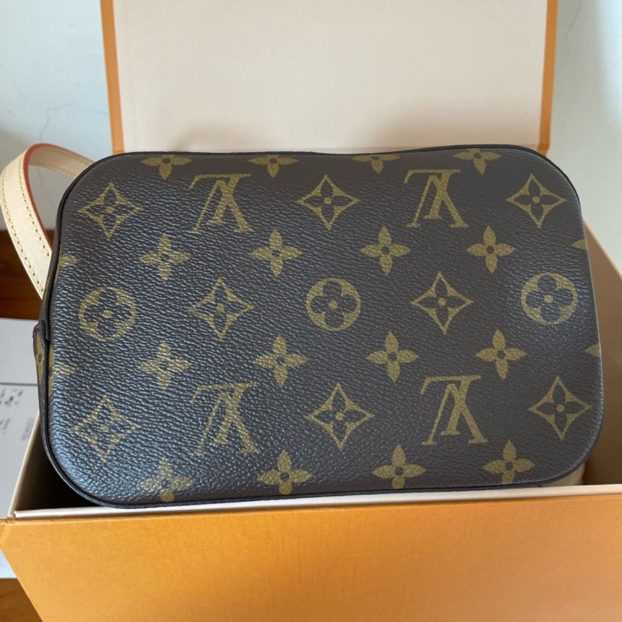 LOUIS VUITTON Néonoé BB 小號老花水桶-8