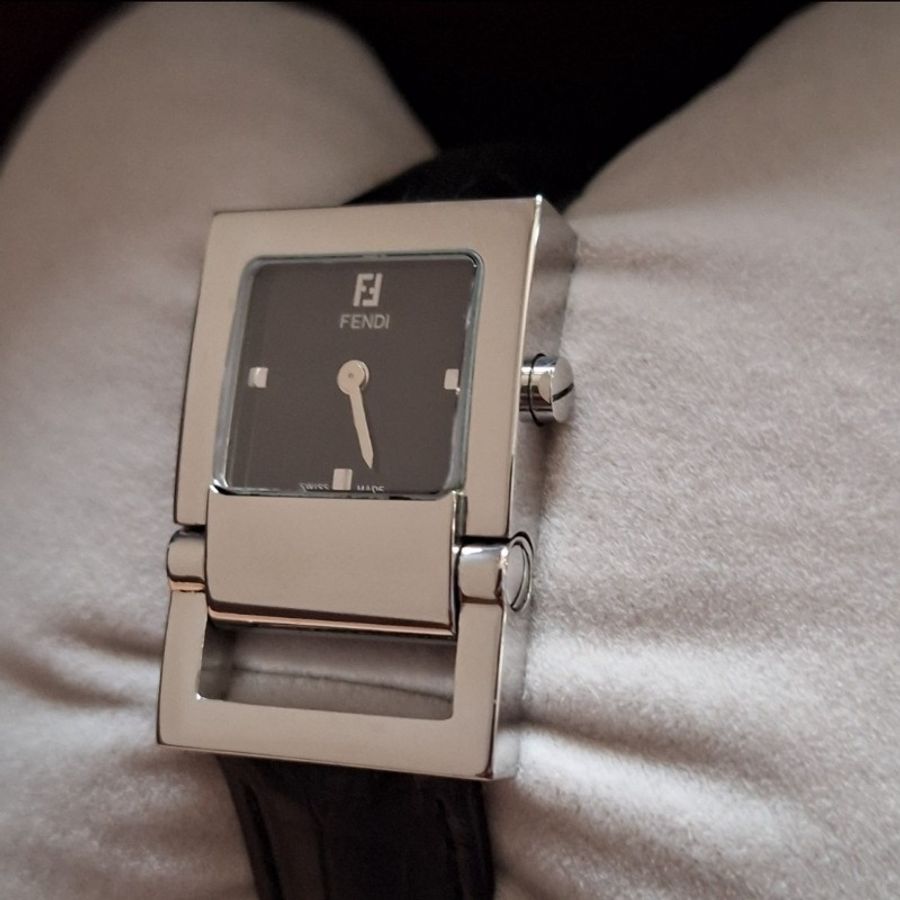 Fendi 5200 L 經典馬銜腕錶-5