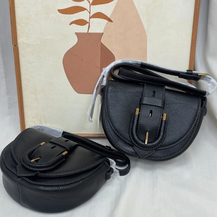 Fossil Harwell 真皮翻蓋馬鞍包-1
