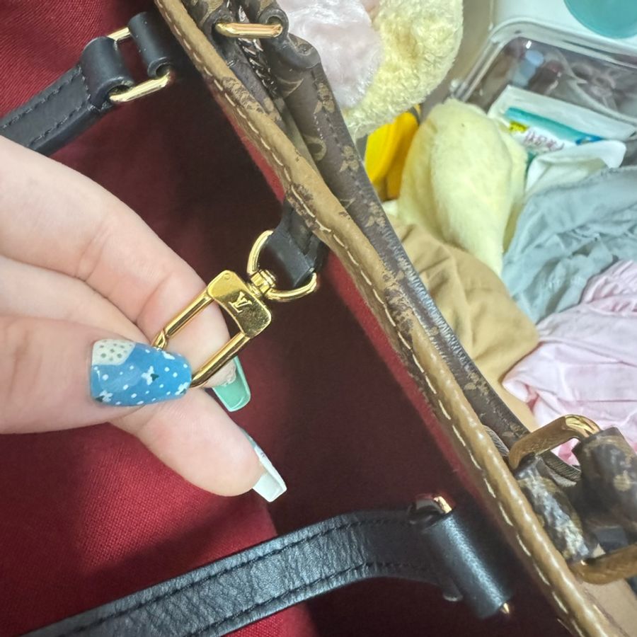 Lv on the go mm雙色花紋皮革手提包中號m45321-2