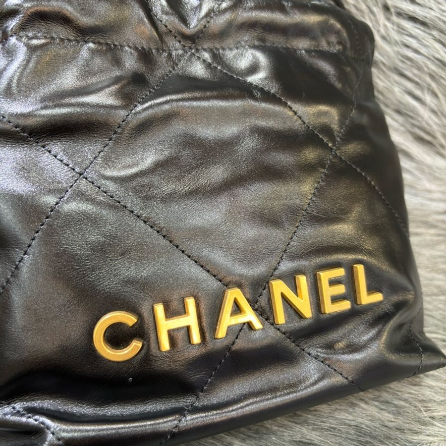 CHANEL AS3980 MINI 22 黑色牛皮 金幣包 22bag 垃圾袋 斜背包 手提包-14