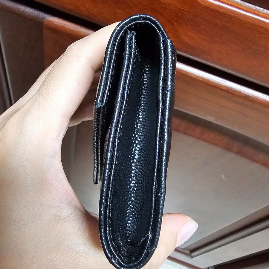 MONOGRAM粒面壓紋皮革小型信封錢包-9