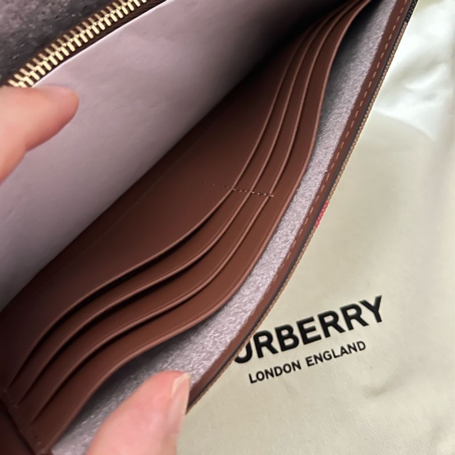 Burberry Woc 棕色經典格紋-13