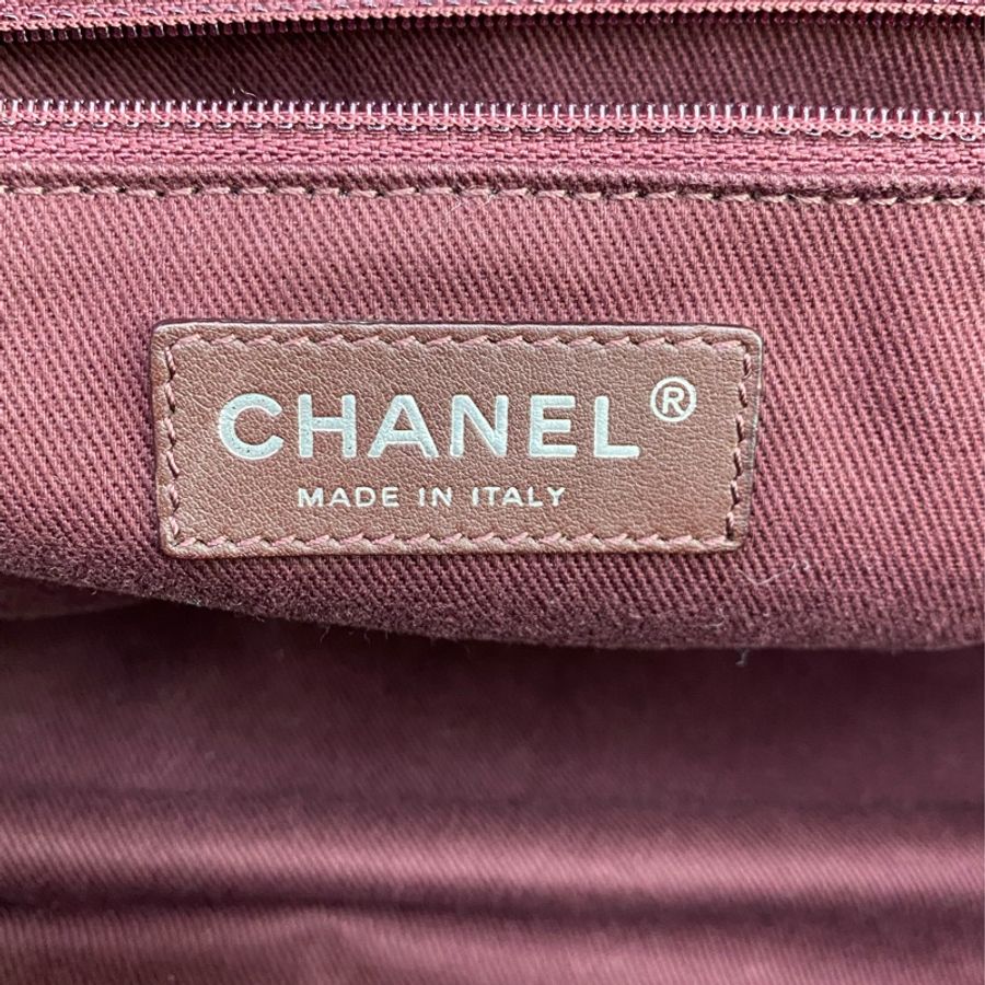 Chanel Shoulder Bag-12