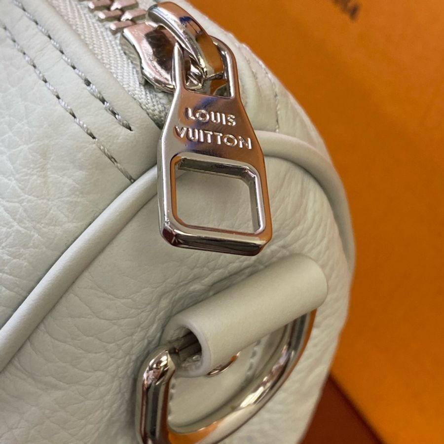 Louis Vuitton mineral grey monogram leather keepall 25 包-3