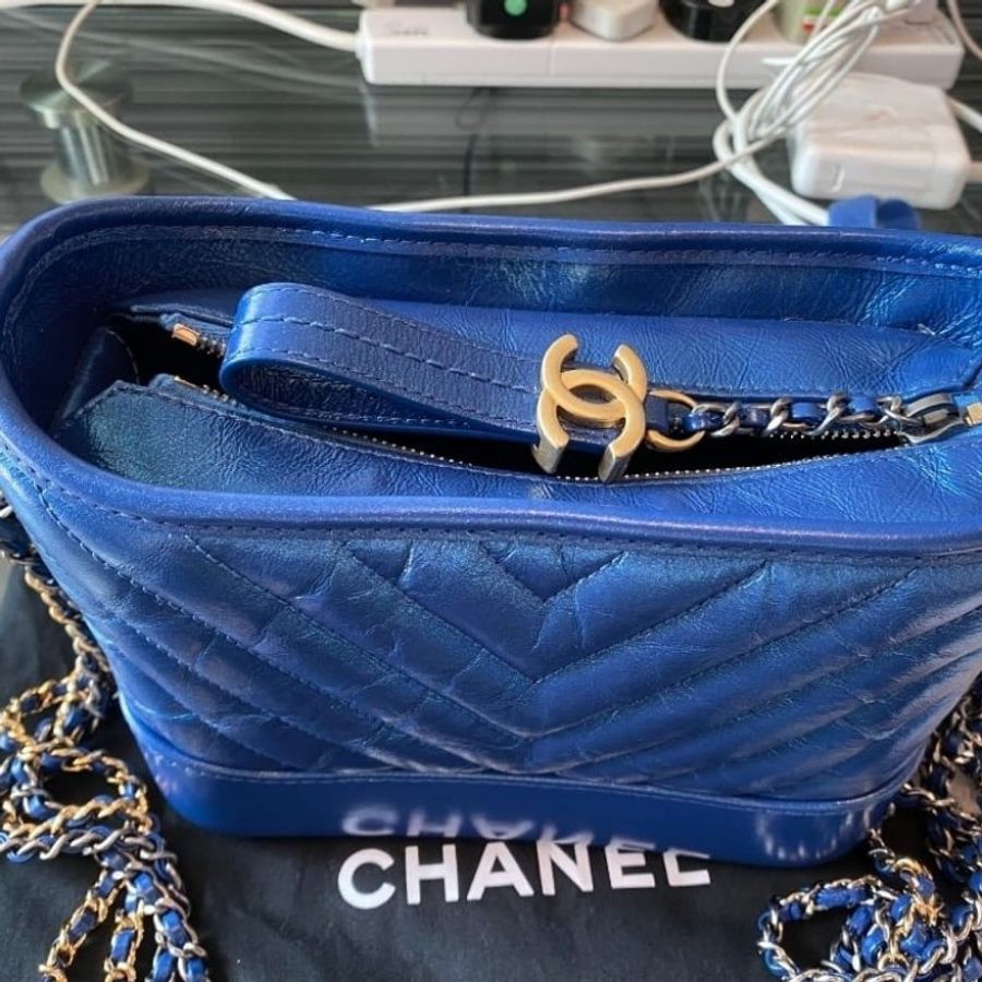 Chanel Gabrielle hobo 已停產流浪包✨季節限定色✨
稀有款-6