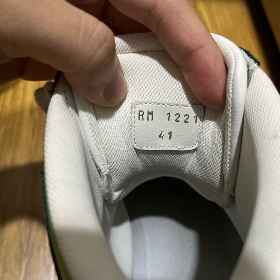 CELINE 高筒球鞋 41 版偏大 因閒置釋出 9成新-9
