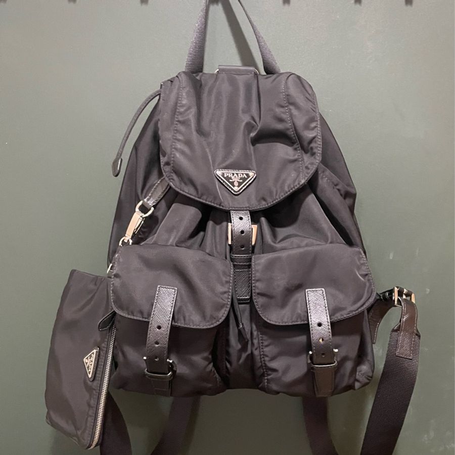 PRADA Re-Nylon 中型背包+化妝袋-3