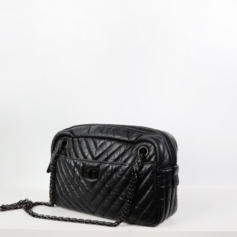 二手Chanel 2.55 So Black 相機包-9