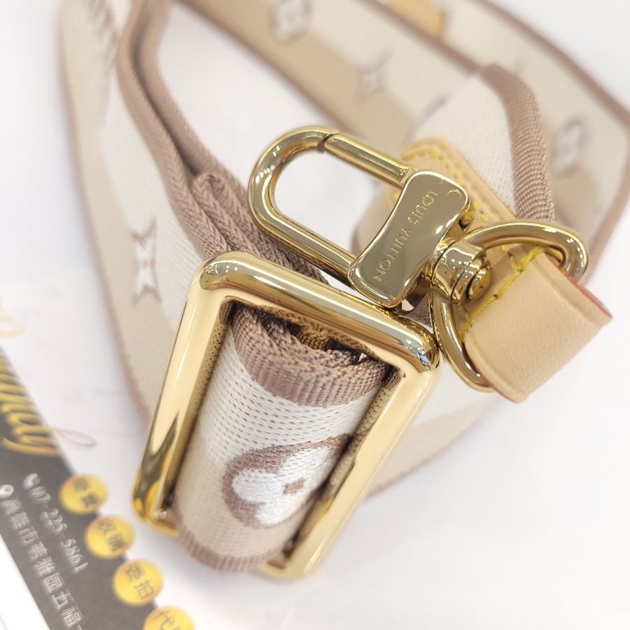 LV 經典MONOGRAM 帆布印花背帶 (米色)已售出-2