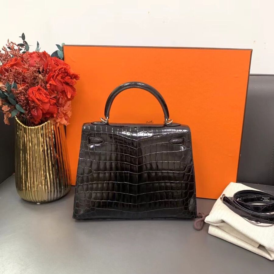 Hermes愛馬仕Kelly25黑銀扣R刻-1