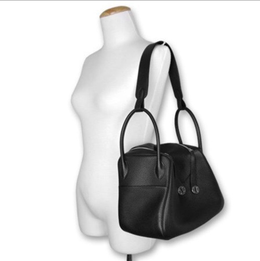 ISSEY MIYAKE 三宅一生BAO BAO亮面方格7x12拉鍊搖滾托特包(黑色)手提包-3