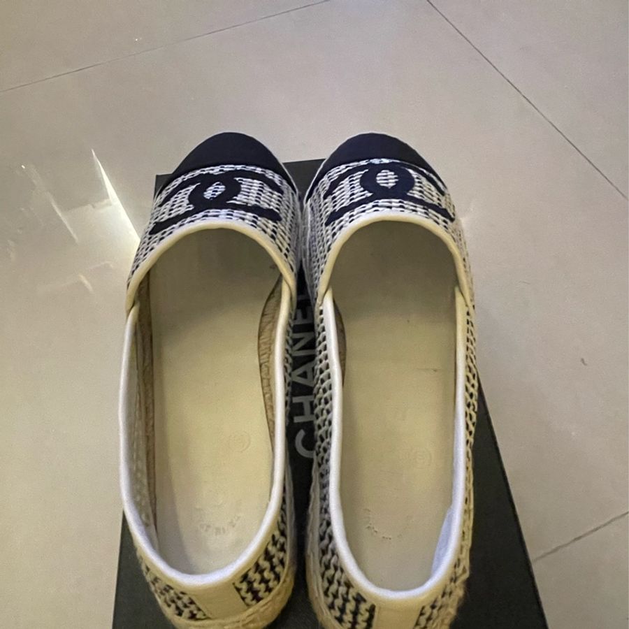 Chanel 編織配黑色logo草編鞋39號-3