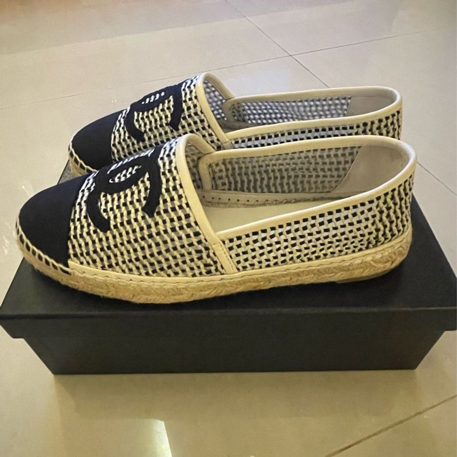 Chanel 編織配黑色logo草編鞋39號-4