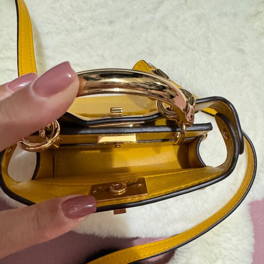 Fendi 黃色超迷你peekaboo-6