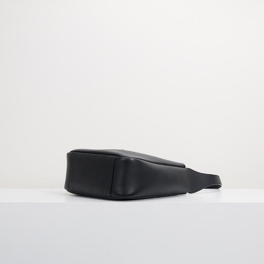 Ysl Le 5 à 7 hobo 水桶腋下包-8