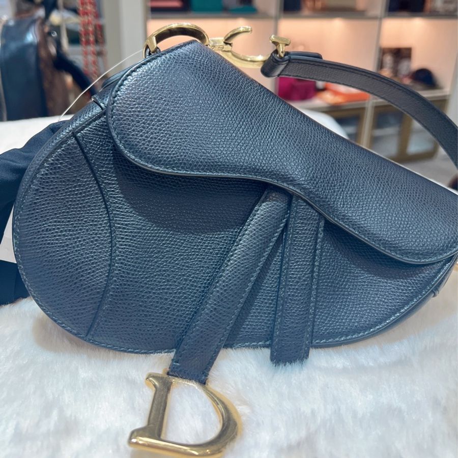 DIOR 黑色馬鞍包-0
