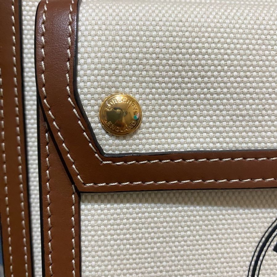Burberry 口袋包 pocket (經典棕配帆布)-14