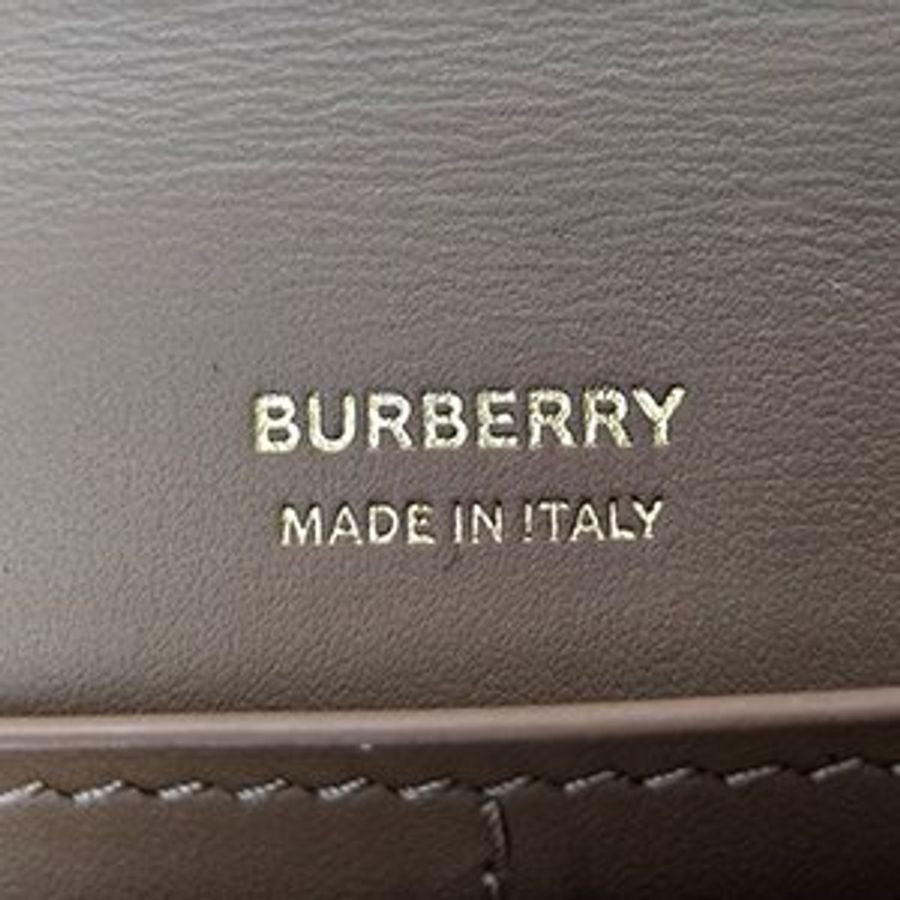 BURBERRY大象灰/咖啡/石膏白三色荔枝紋牛皮TB LOGO 釦式長夾-6