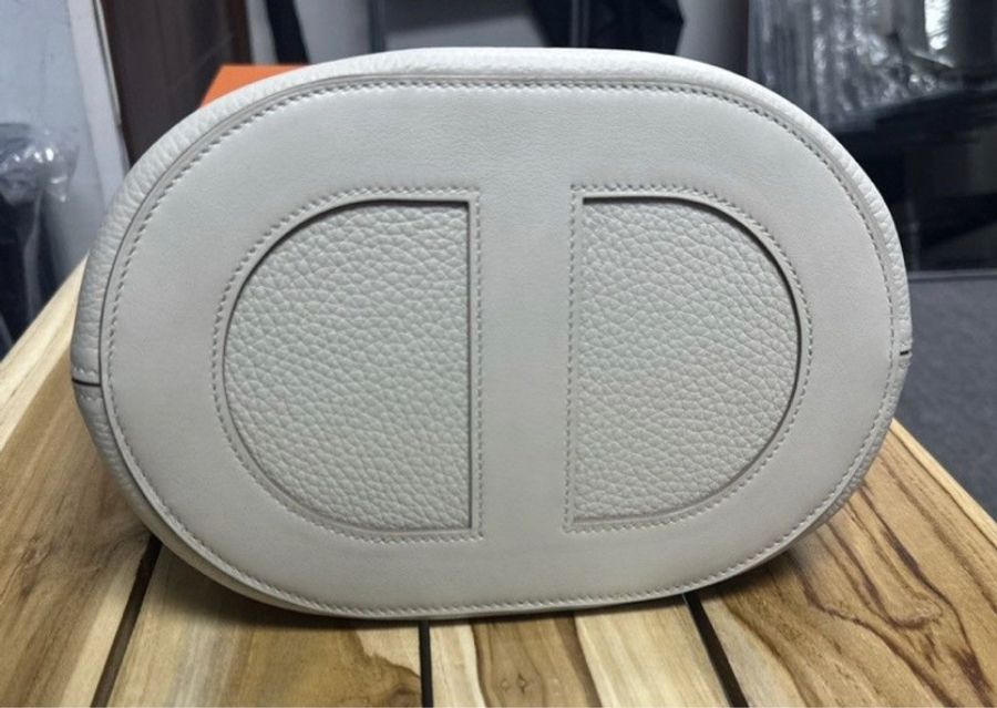 Hermès In-the-Loop 23-2