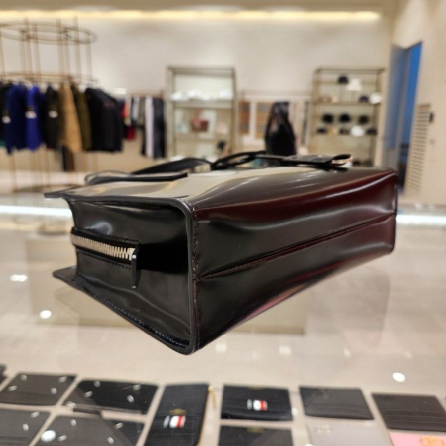 🎁當季特價🎁Prada 1BA357 Re-Edition 1995 復刻版拋光皮革迷你包 黑色《當季專櫃正售★全新商品 》-14