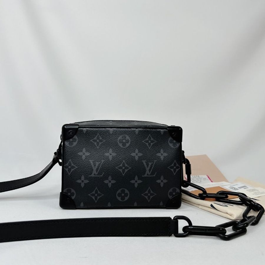 LV Mini Soft Trunk黑花箱包-1