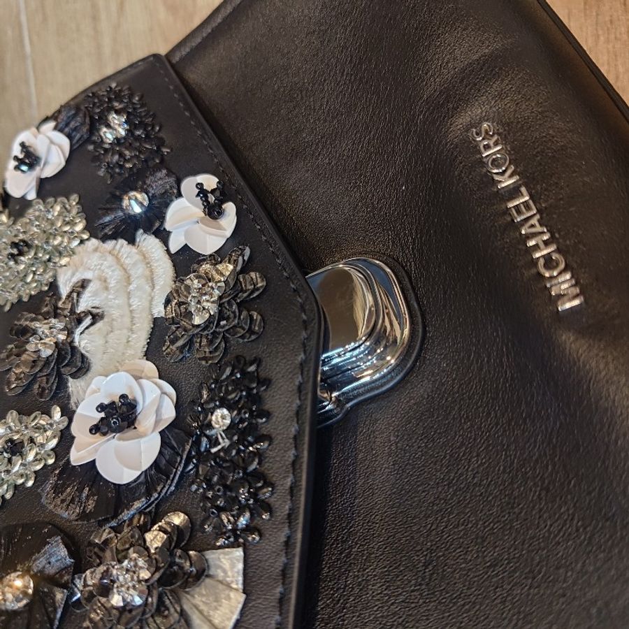 MICHAEL Michael Kors Bristol黑色刺繡立體花卉提包-9