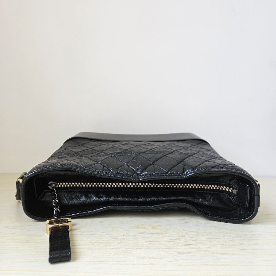 NOW BAGS｜【二手現貨】Chanel Gabrielle流浪包 27開 黑金中號-6