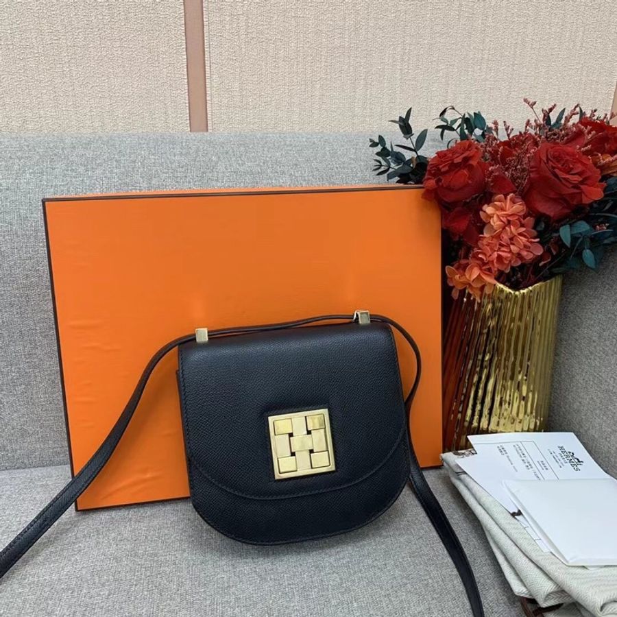 hermes愛馬仕 Mosaique 馬賽克19黑色金扣Epsom皮 y刻 單肩斜挎包-0