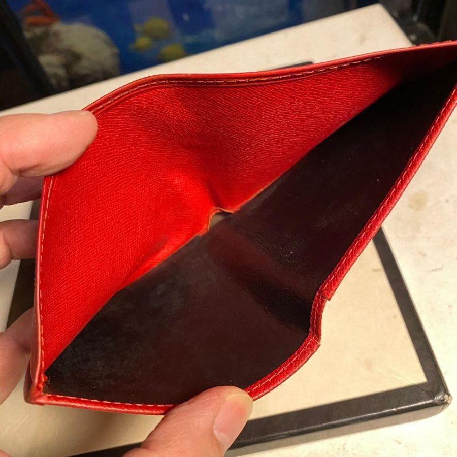 LV 紅色直立6卡短夾-4