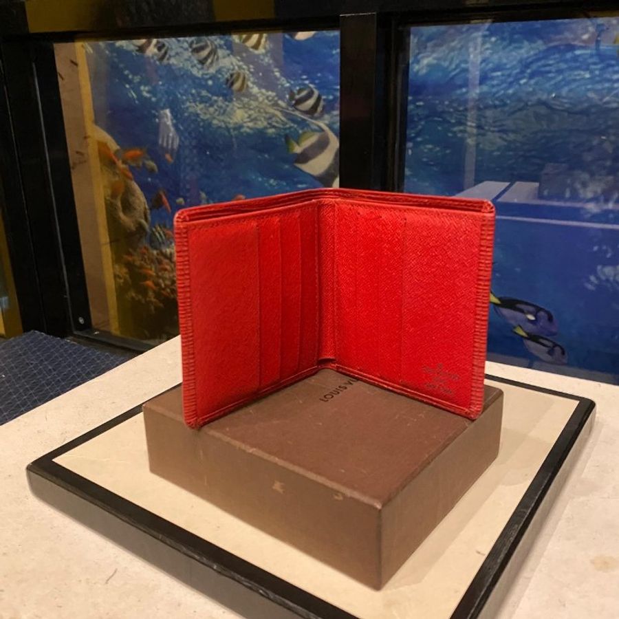 LV 紅色直立6卡短夾-5