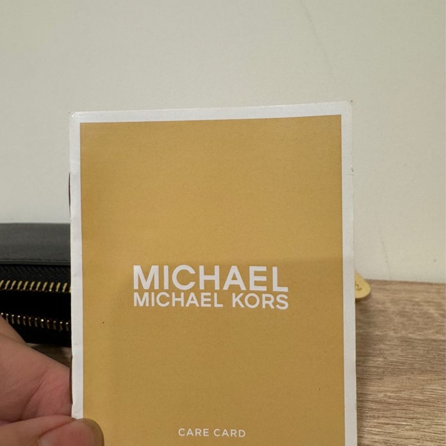 MICHAEL KORS經典MK金屬LOGO長夾-10