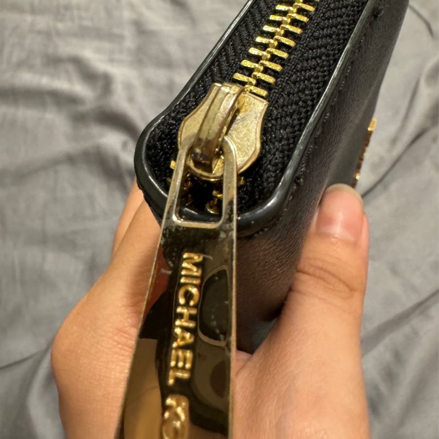MICHAEL KORS經典MK金屬LOGO長夾-11