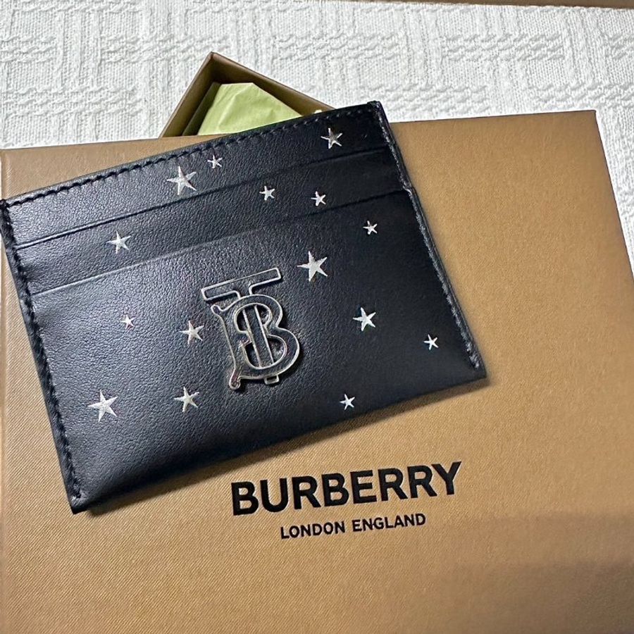 BURBERRY 星星緹花TB卡夾 (全新)✨-3