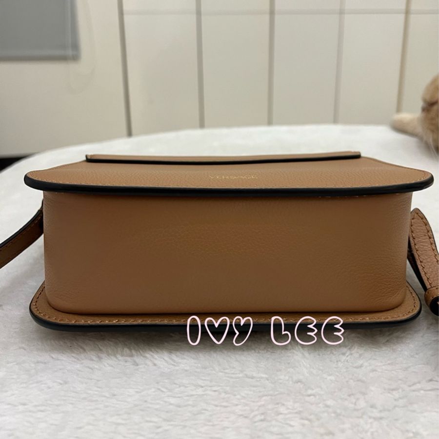 Versace 美杜莎頭皮革 焦糖奶茶色 肩背包 斜背包 1008100 二手精品-2