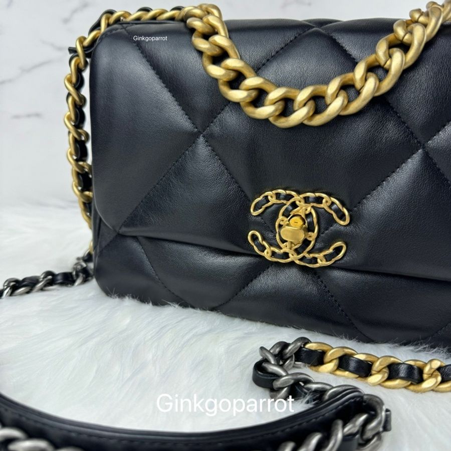 CHANEL 19 菱格紋小羊皮雙色鏈條口蓋包-7
