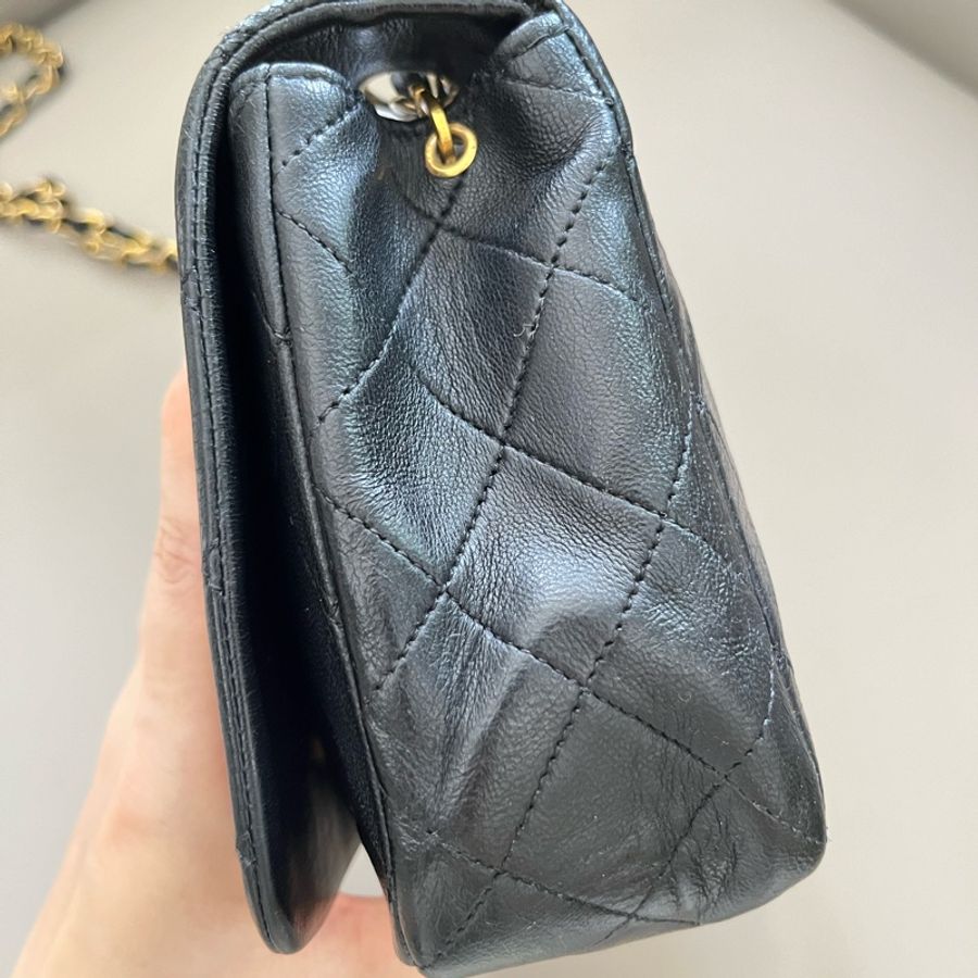 Chanel Vintage 黑色金鏈口蓋包-7