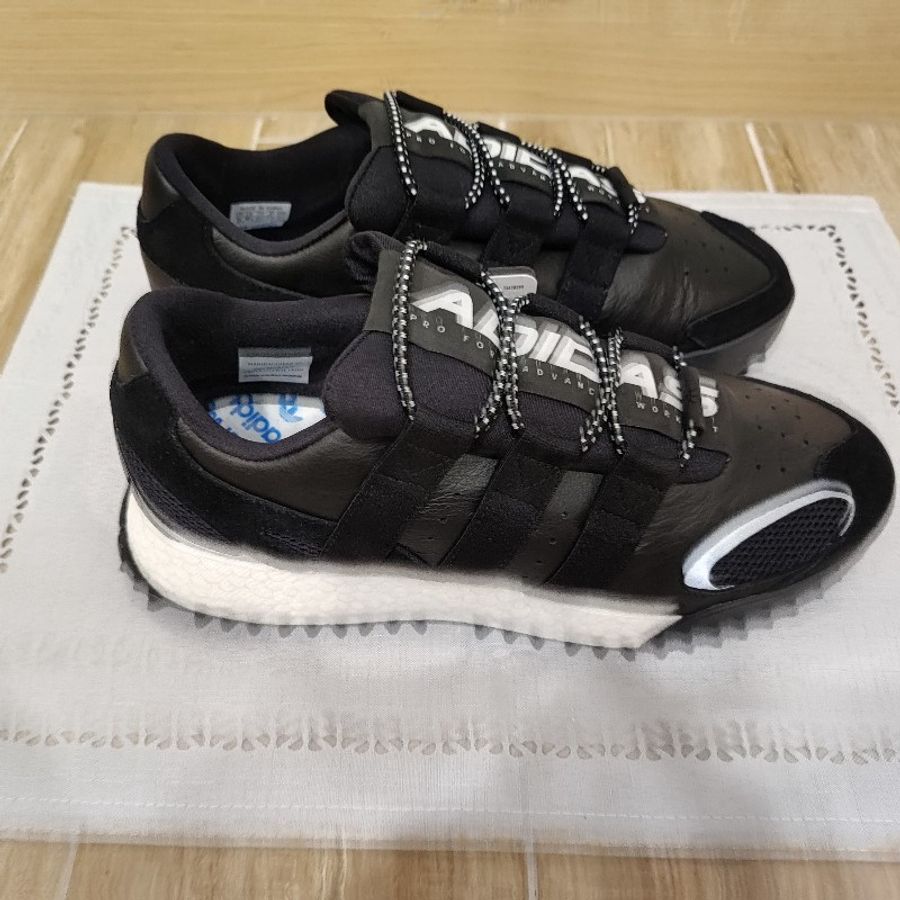 adidas Alexander wang 愛迪達 亞歷山大 王 聯名款基本款 黑色牛皮 logo aw wangbody run 運動鞋休閒鞋 聯名款全新-1