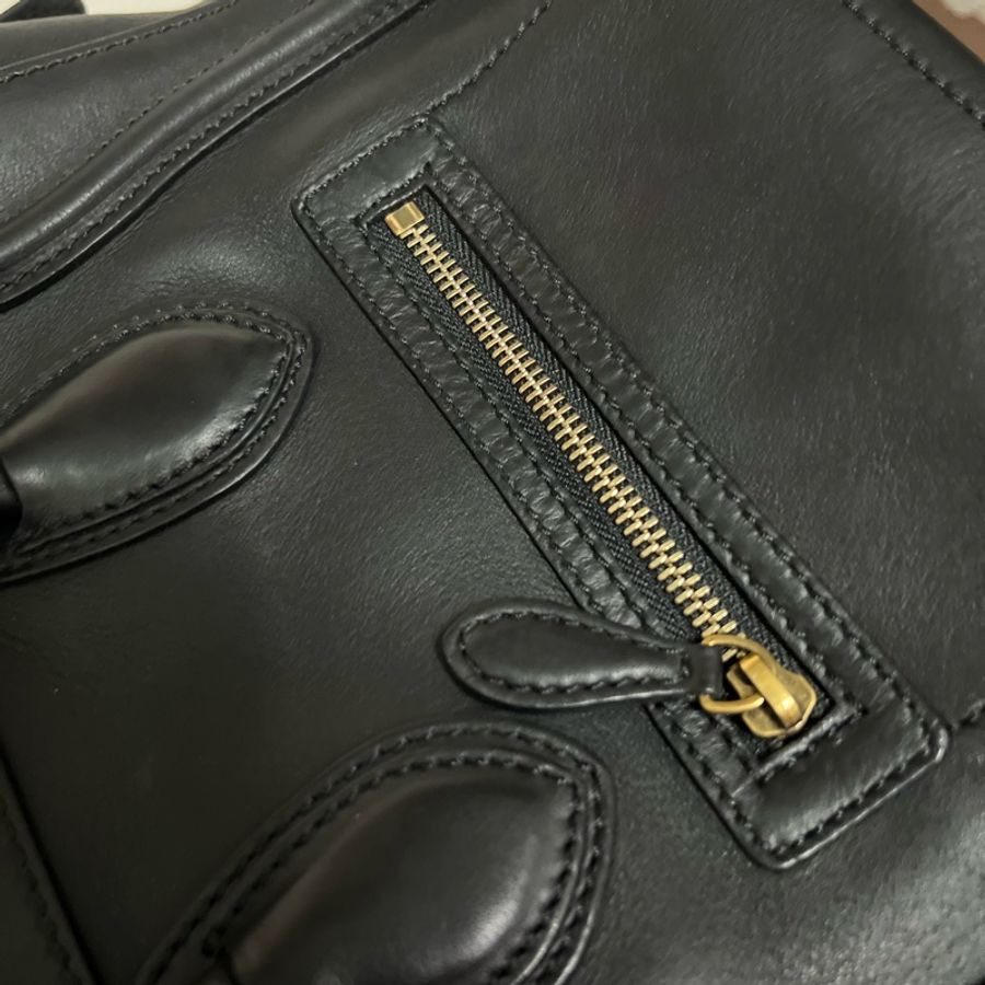Celine micro 黑色 笑臉包-18