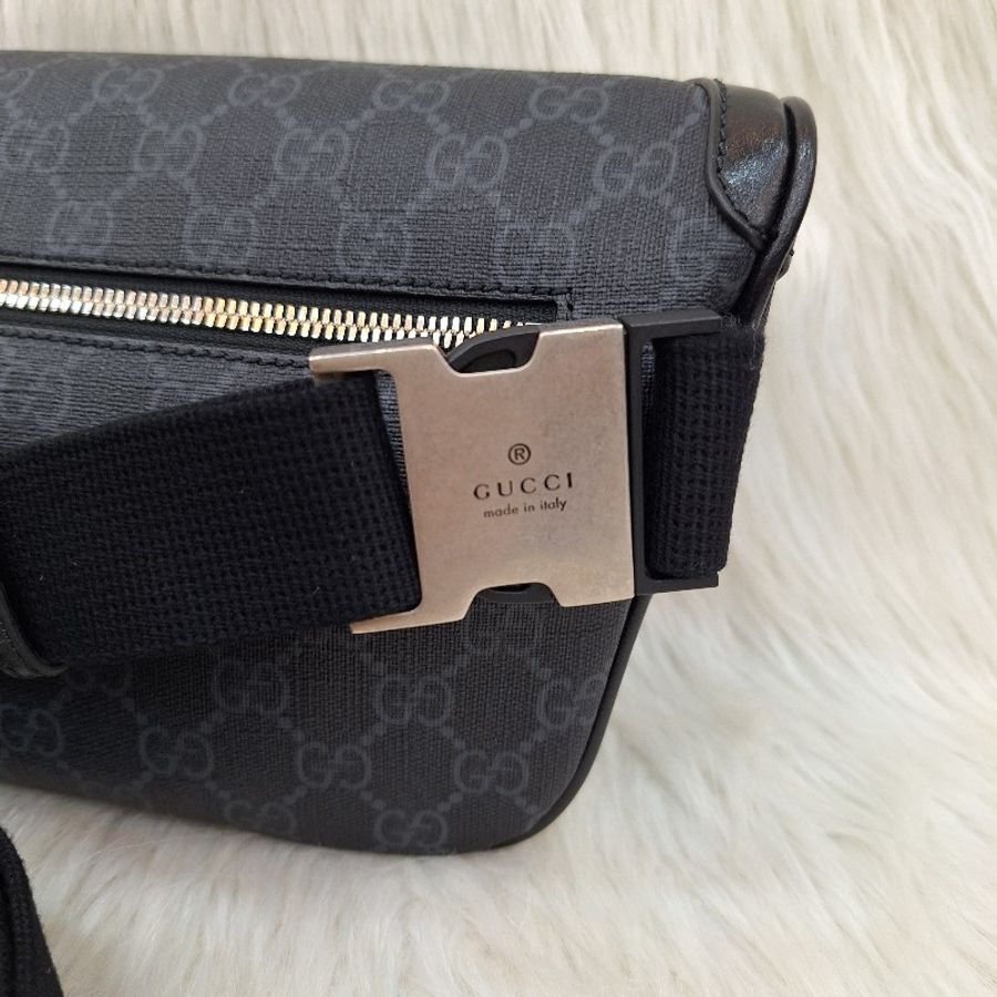 GUCCI GG logo 黑色字紋防水 斜背包 腰包 胸口包-20