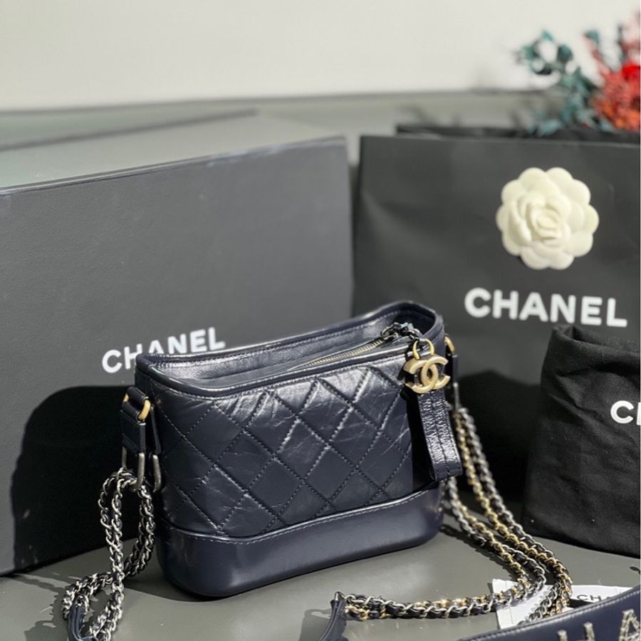Chanel香奈兒流浪包手柄小號深藍色鏈條包 鐳射30開-2