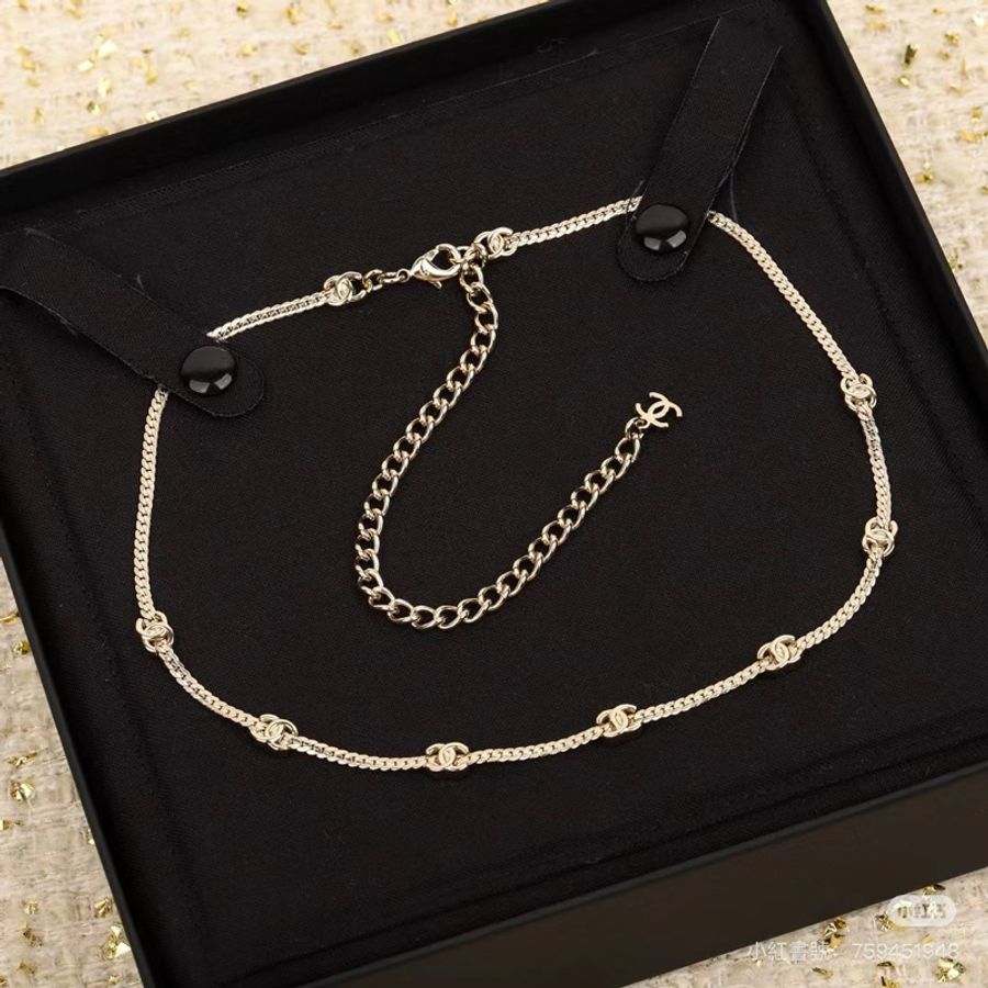 ♡ ☺︎ Chanel 7花魚骨淡金鏈項鍊全新-2