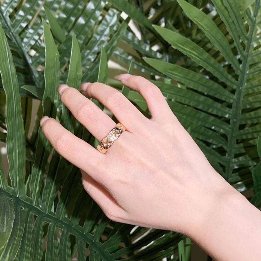 Chanel香奈兒coco crush黃金寬版鑲鑽58號戒指 2019年購入-3