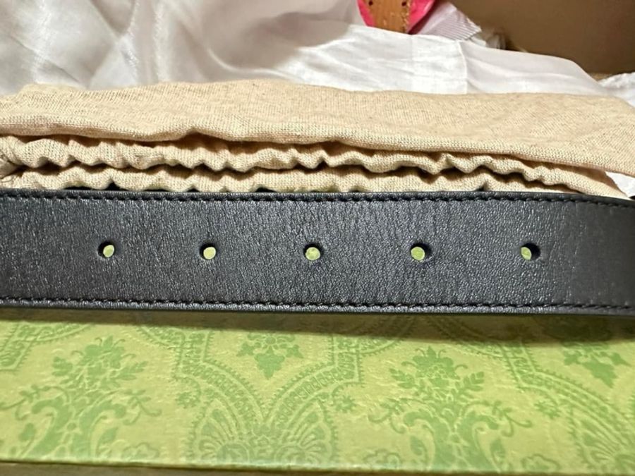 GUCCI 經典仿舊雙G logo皮帶 70cm-3