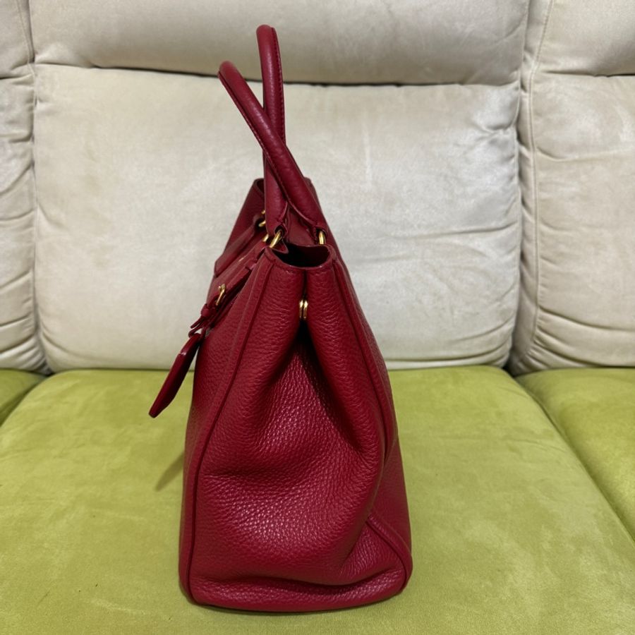 Prada 牛皮手提包-2