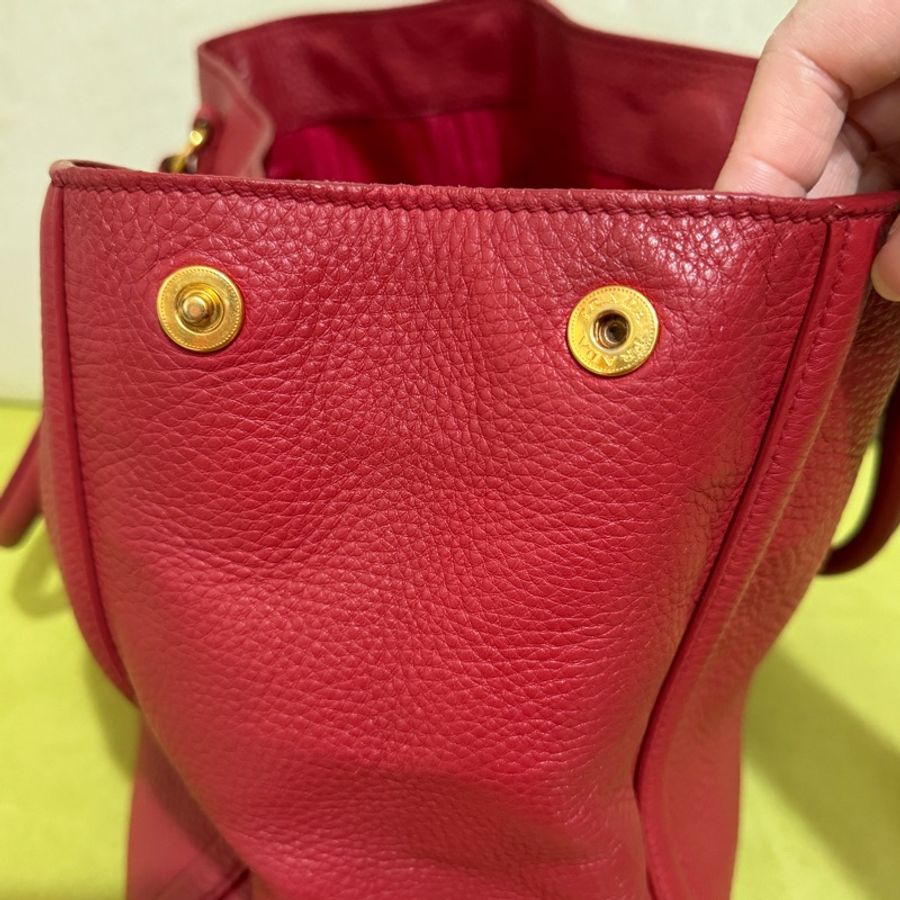 Prada 牛皮手提包-10