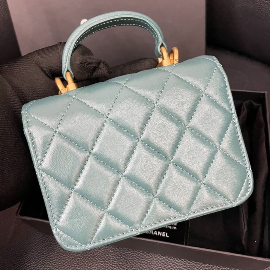 Chanel mini cf-1