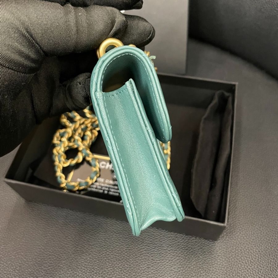 Chanel mini cf-2