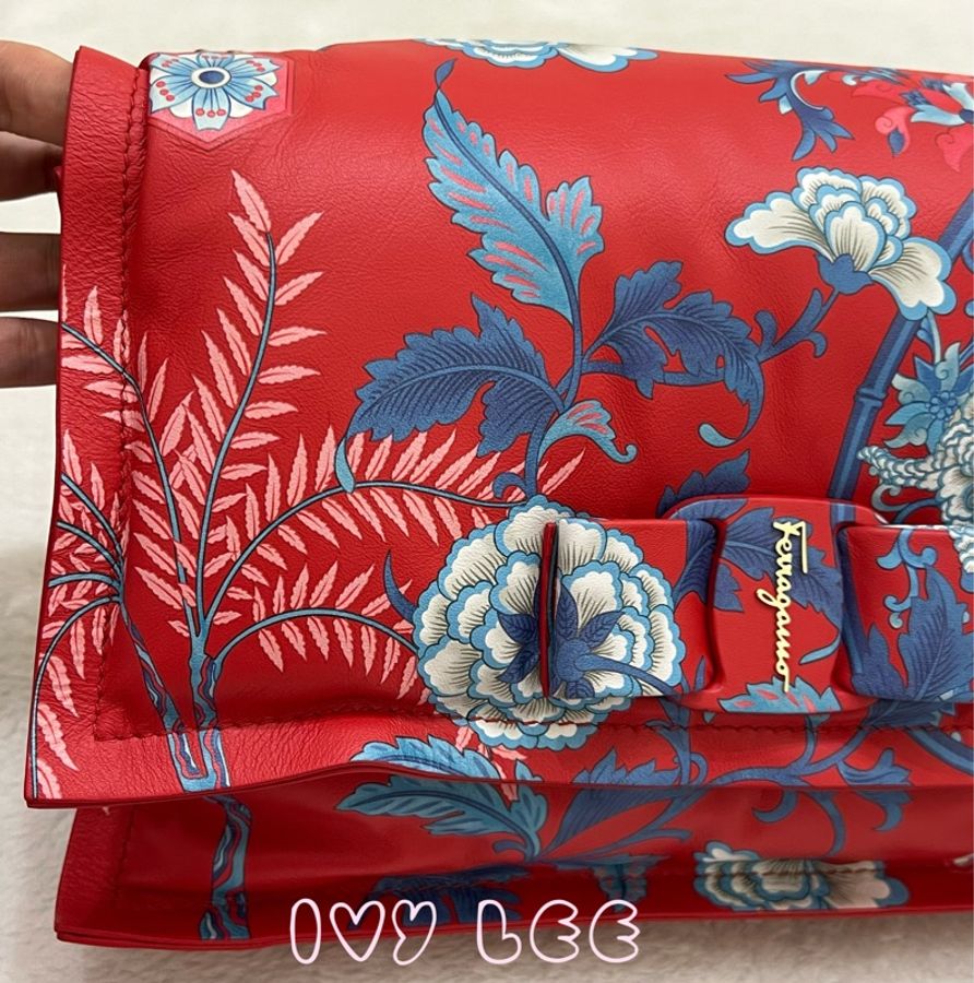 Salvatore Ferragamo小牛皮 牛年特別版 Viva 蝴蝶結 單肩包 二手精品-23