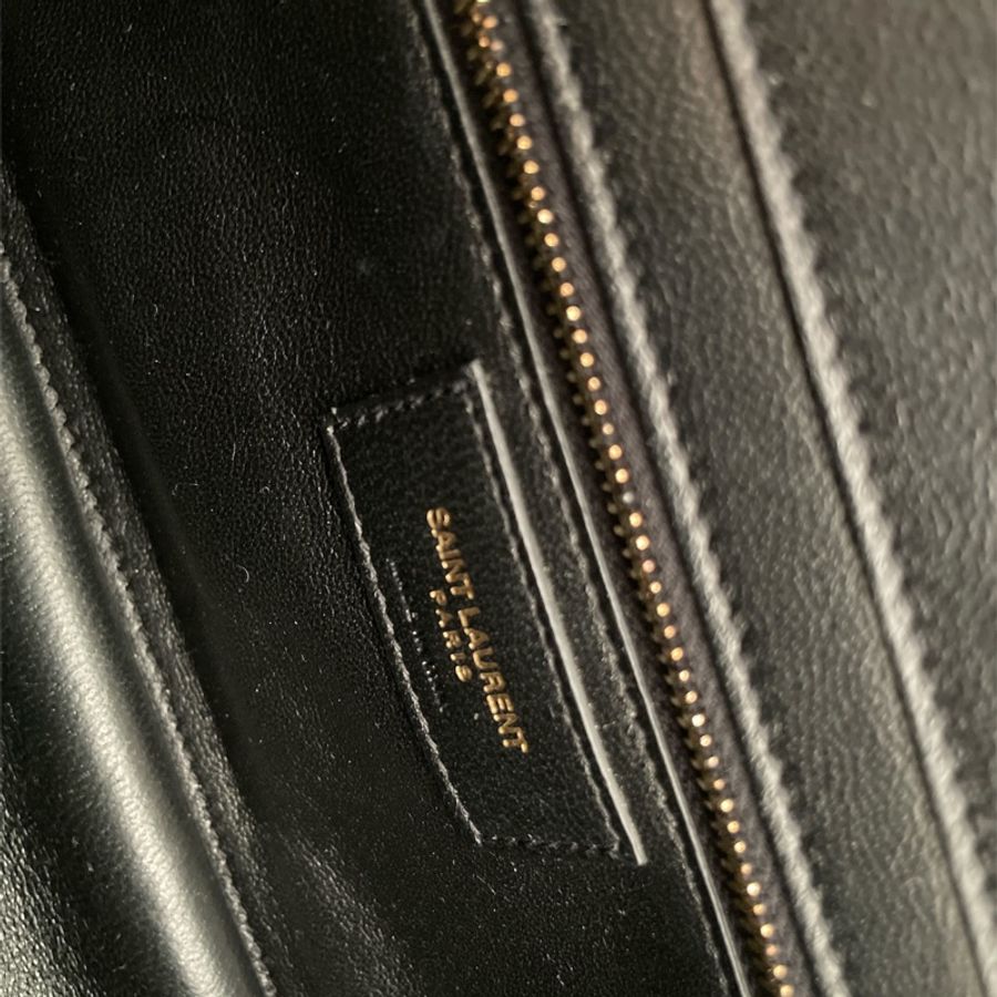 SAINT LAURENT 鱷魚壓紋斜背包-12